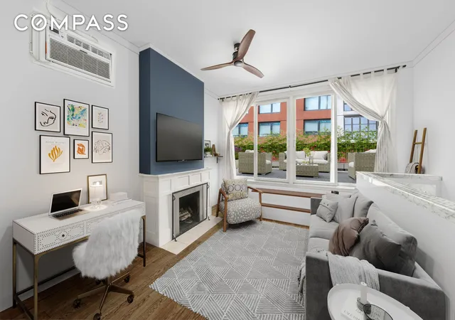 Listing Photo 1 - Condo for sale in building located at 255 W 95Th St, New York City, NY 10025 - Unit #6D