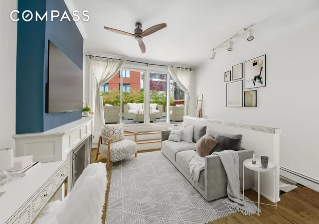 Listing Photo 3 - Condo for sale in building located at 255 W 95Th St, New York City, NY 10025 - Unit #6D