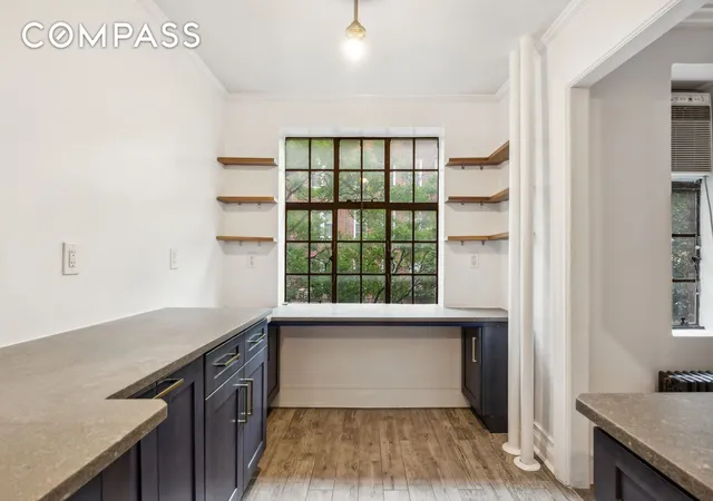 Listing Photo 2 - Condo for sale in building located at 116 Pinehurst Ave, New York City, NY 10033 - Unit #H32
