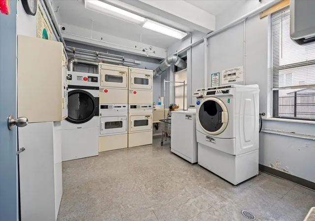 2nd image of 128-19 Newport Ave, Rockaway Park, NY 11694