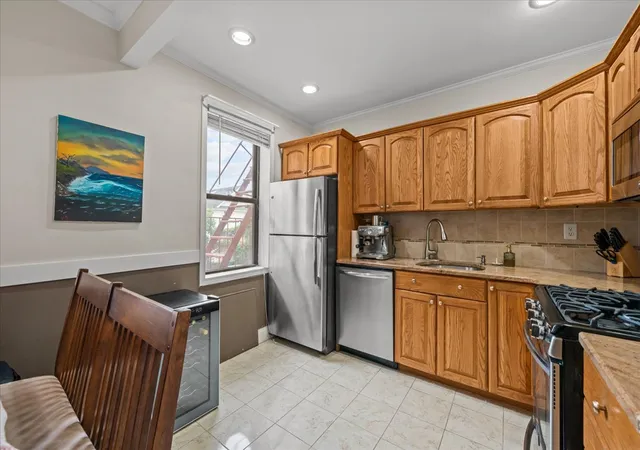 3rd image of 128-19 Newport Ave, Queens, NY 11694