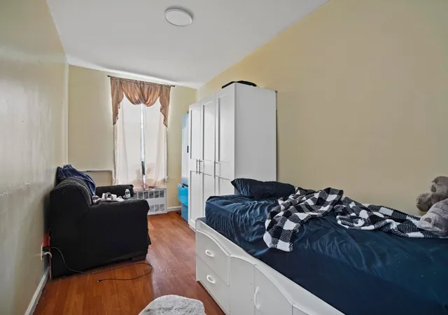 Photo 4 of House for sale at 1890 W 6th Street, Brooklyn, NY 11223 | MLS# RLS20025539 | Listing updated on 2025-10-23