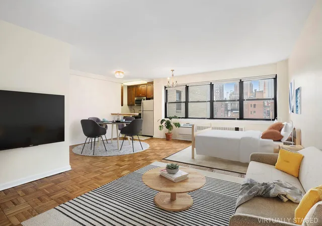 House for sale at 155 E 38th Street #19A, New York, NY 10016 | MLS# RLS20025996 | Listing updated on 2025-11-24