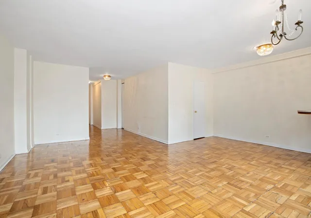 Photo 3 of House for sale at 155 E 38th Street #19A, New York, NY 10016 | MLS# RLS20025996 | Listing updated on 2025-11-24