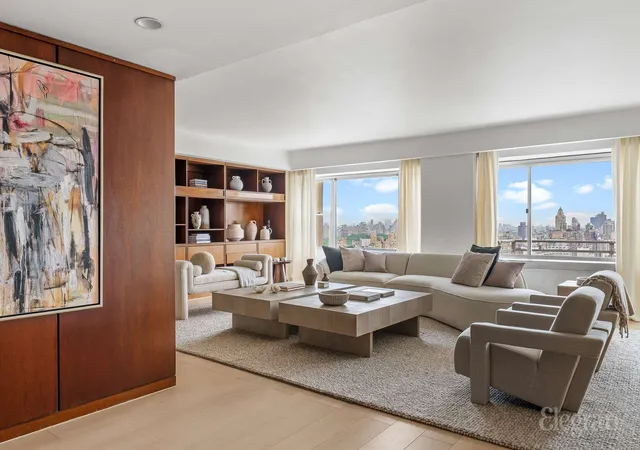 Photo 2 of Condo for sale at 118 E 60th St #33/32 Duplex, New York, NY 10022 | MLS# RLS20026172 | Listing updated on 2025-12-14