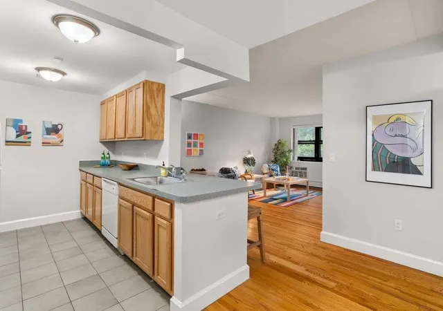 Photo 2 of Sale Pending at 1885 Lexington Ave #5D, New York, NY 10035 | MLS# RLS20026468 | Listing updated on 2026-07-30