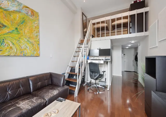 Listing Photo 4 - Condo for sale in building located at 215 E 24Th St, New York City, NY 10010 - Unit #617