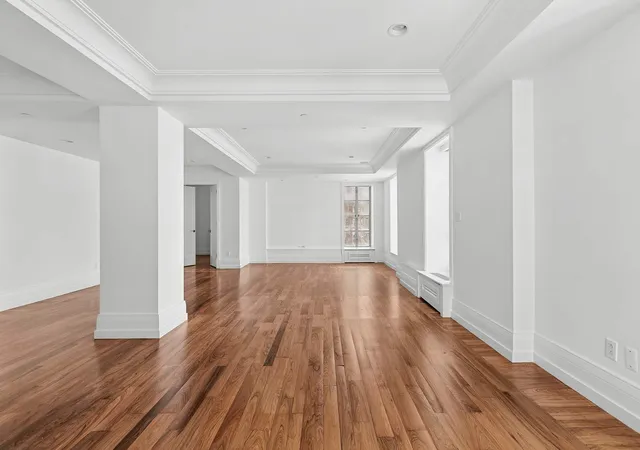 Photo 3 of House for sale at 140 E 63rd Street #11C, New York, NY 10065 | MLS# RLS20027211 | Listing updated on 2025-10-26
