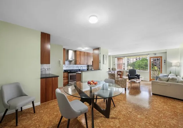 Photo 3 of Condo for sale at 5700 Arlington Ave #6W, Bronx, NY 10471 | MLS# RLS20027366 | Listing updated on 2025-12-28