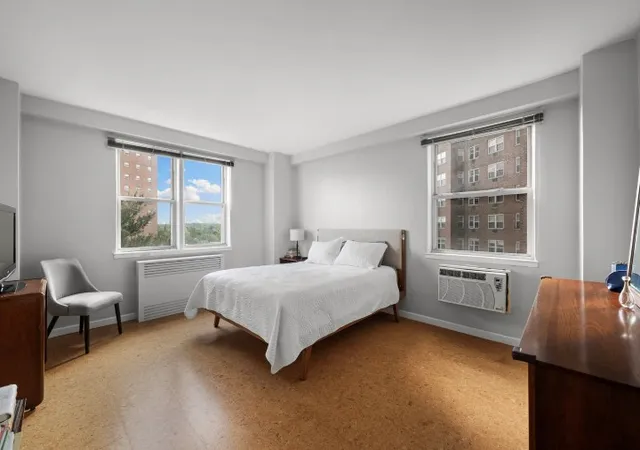 Photo 3 of House for sale at 5700 Arlington Ave #6W, Bronx, NY 10471 | MLS# RLS20027366 | Listing updated on 2025-12-28