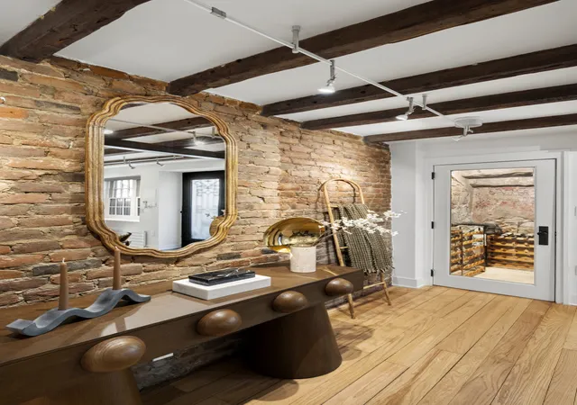 Photo 4 of Sale Pending at 197 W Houston St, New York City, NY 10014 | MLS# RLS20027416 | Listing updated on 2026-07-30