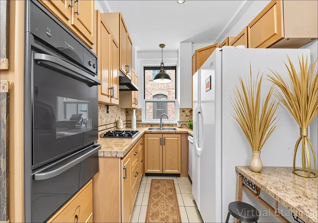 Photo 4 of House for sale at 409 Edgecombe Ave #12-G, New York, NY 10032 | MLS# RLS20027802 | Listing updated on 2026-05-21