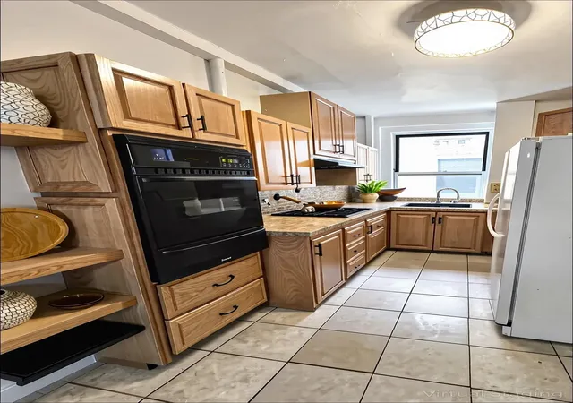 Photo 5 of House for sale at 409 Edgecombe Ave #12-G, New York, NY 10032 | MLS# RLS20027802 | Listing updated on 2026-05-21