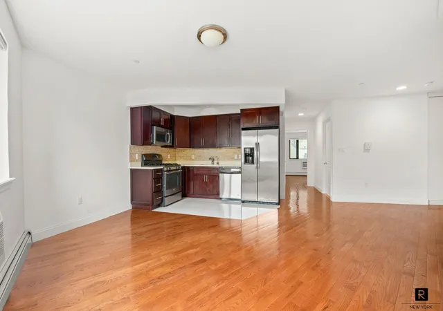 Homes for sale in New York City, NY | 456 W 167Th St #2-A, New York City, NY 10032 | MLS# RLS20027819
