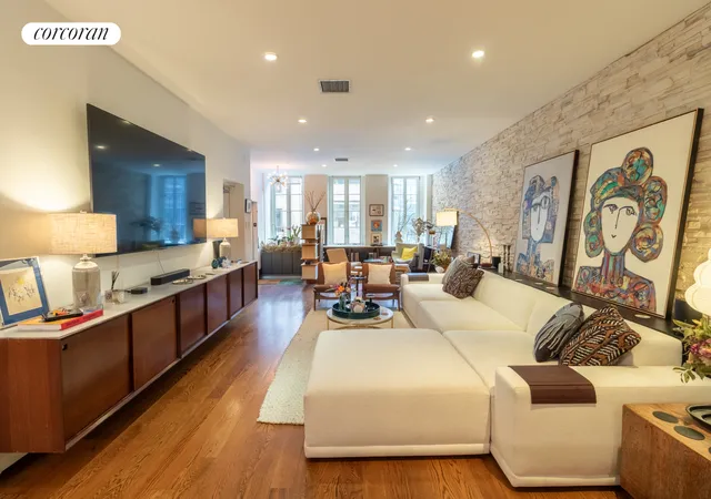 Photo 1 of Condo for sale at 17 Murray St #4FL, New York, NY 10007 | MLS# RLS20028009 | Listing updated on 2025-08-21