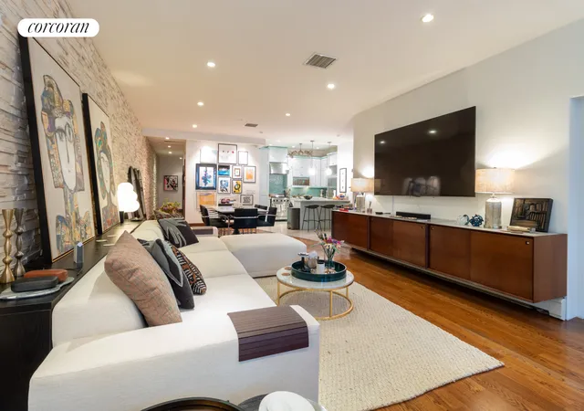 Photo 3 of Condo for sale at 17 Murray St #4FL, New York, NY 10007 | MLS# RLS20028009 | Listing updated on 2025-08-21
