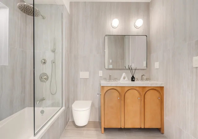 5th image of 166 Washington Ave, New York City, NY 11205