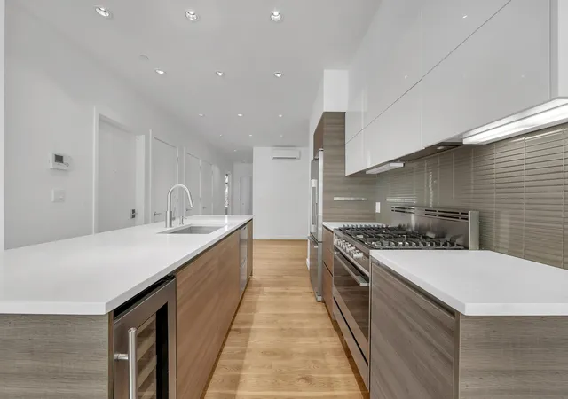 Listing Photo 4 - Condo for sale in building located at 241 W 107Th St, New York City, NY 10025 - Unit #2-FLR