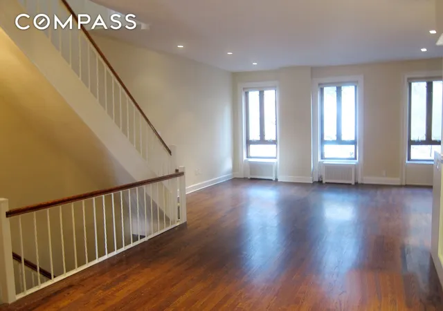 Photo 2 of Townhouse for sale at 442 W 44th St, New York, NY 10036 | MLS# RLS20028394 | Listing updated on 2026-04-11