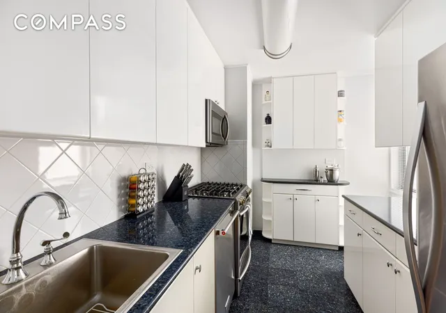 Photo 4 of Sale Pending at 444 E 86th Street #11H, New York City, NY 10028 | MLS# RLS20028473 | Listing updated on 2026-07-30