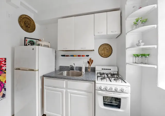 4th image of 10 Park Ave #12H, New York, NY 10016 | MLS# RLS20028615
