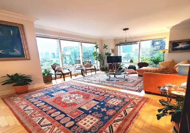 Photo 1 of Condo for sale at 845 United Nations Plz #5D, New York, NY 10017 | MLS# RLS20028920 | Listing updated on 2026-04-30