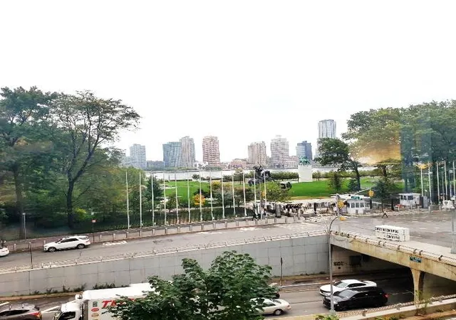 Photo 2 of Condo for sale at 845 United Nations Plz #5D, New York, NY 10017 | MLS# RLS20028920 | Listing updated on 2026-04-30