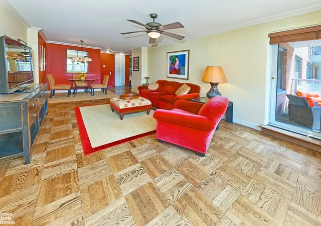 Photo 1 of House for sale at 300 E 71st Street #6M, New York, NY 10021 | MLS# RLS20028943 | Listing updated on 2025-12-01