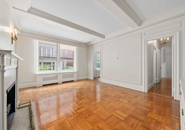 Photo 3 of Sale Pending at 4 E 95th Street #3-D, New York, NY 10128 | MLS# RLS20029027 | Listing updated on 2025-12-29