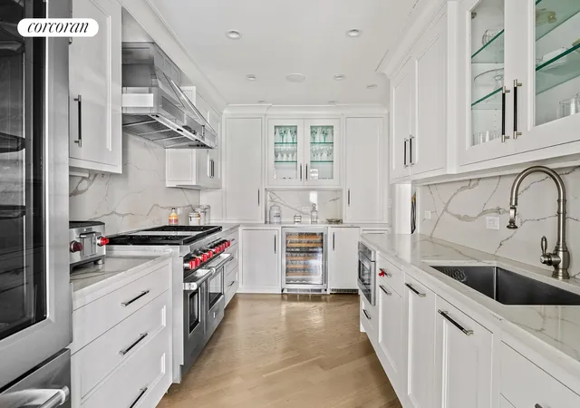 Photo 3 of Townhouse for sale at 22 E 82nd Street #5/6, New York, NY 10028 | MLS# RLS20029125 | Listing updated on 2025-12-15