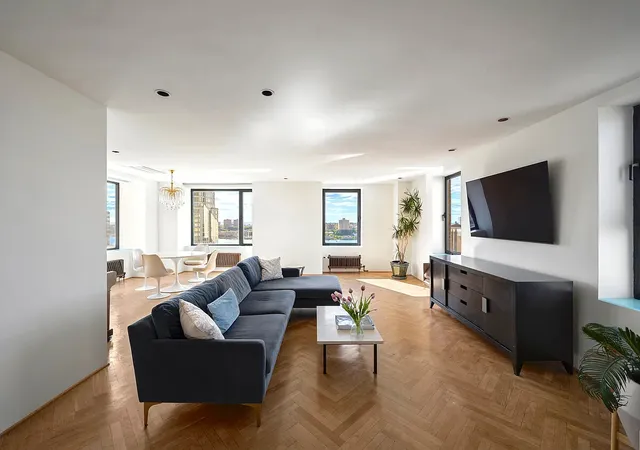 Photo 2 of House for sale at 263 W End Ave #PH22, New York, NY 10023 | MLS# RLS20029158 | Listing updated on 2026-03-17
