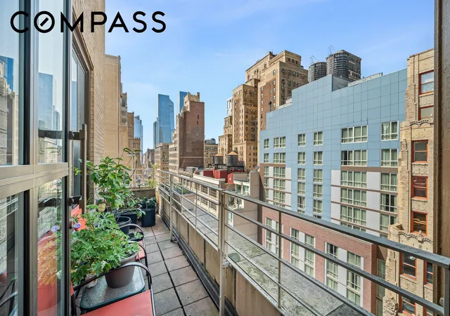 Photo 3 of Condo for sale at 130 W 30th Street #16A, New York, NY 10001 | MLS# RLS20029767 | Listing updated on 2026-05-17