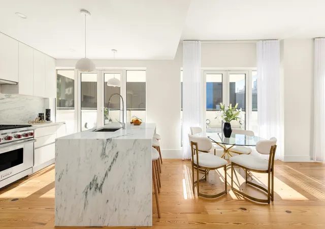 4th image of 427 E 90Th St, New York City, NY 10128