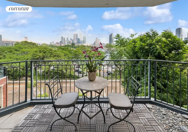 3rd image of 25 Beekman Pl #4, New York, NY 10022 | MLS# RLS20030060