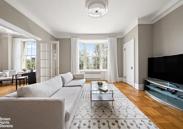 Photo 3 of House for sale at 285 Central Park W #5S, New York, NY 10024 | MLS# RLS20021369 | Listing updated on 2026-01-21