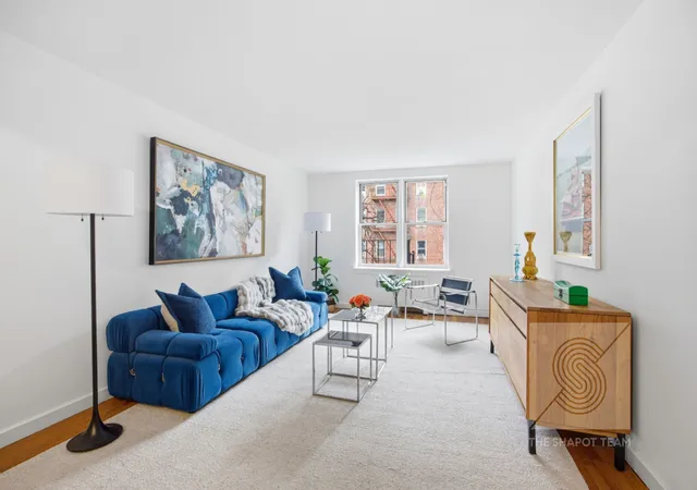 Homes for sale in New York, NY | 153 Bennett Ave, New York, NY 10040