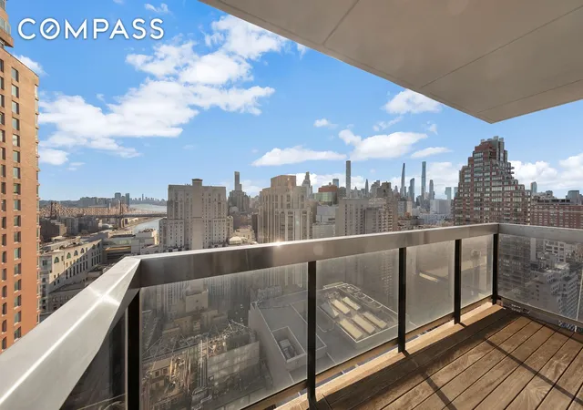 Listing Photo 5 - Condo for sale in building located at 515 E 72Nd St, New York City, NY 10021 - Unit #36B
