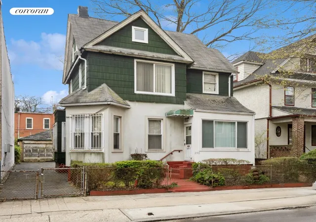 Photo 1 of Single family home for sale at 250 Midwood St, Brooklyn, NY 11225 | MLS# RLS20032188 | Listing updated on 2025-10-02