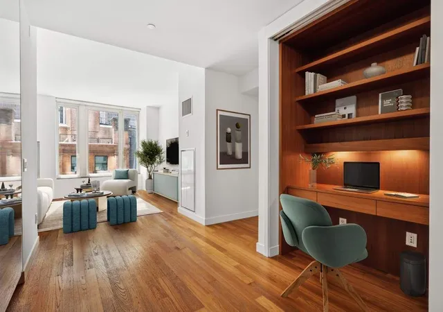 Photo 3 of Condo for sale at 15 William St #9C, New York City, NY 10004 | MLS# RLS20032288 | Listing updated on 2025-12-29