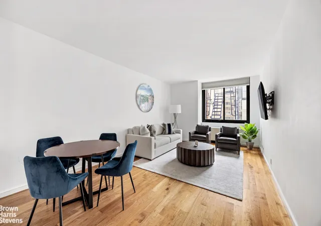 1st image of 515 E 72Nd St #5F, New York, NY 10021 | MLS# RLS20032318