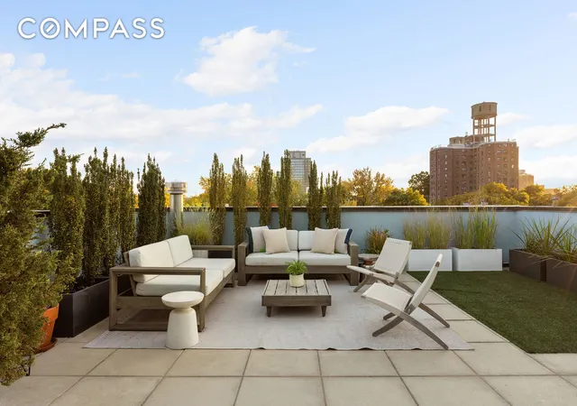 Photo 3 of Sale Pending at 207 Wyckoff St #2, Brooklyn, NY 11217 | MLS# RLS20032999 | Listing updated on 2026-05-15