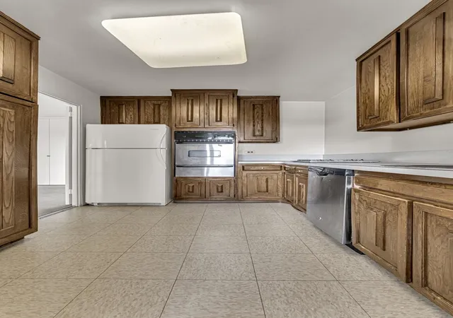 5th image of 2500 Johnson Ave #6T, Bronx, NY 10463 | MLS# RLS20033025