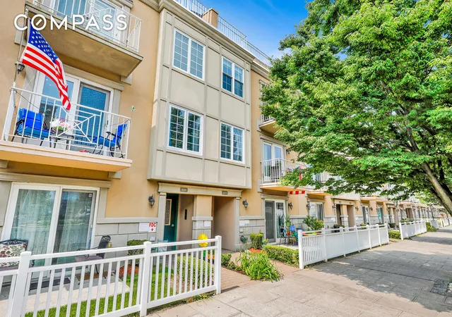 2nd image of 10220 Rockaway Beach Blvd #3C, Rockaway Park, NY 11694 | MLS# RLS20033231