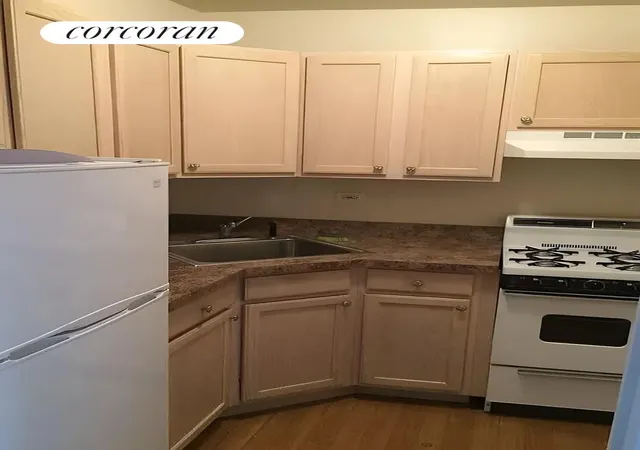 3rd image of 220 E 60Th St #4F, New York City, NY 10022 | MLS# RLS20033336