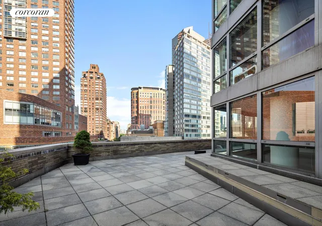 Homes for sale in New York City, NY | 1965 Broadway #8E, New York City, NY 10023 | MLS# RLS20033369