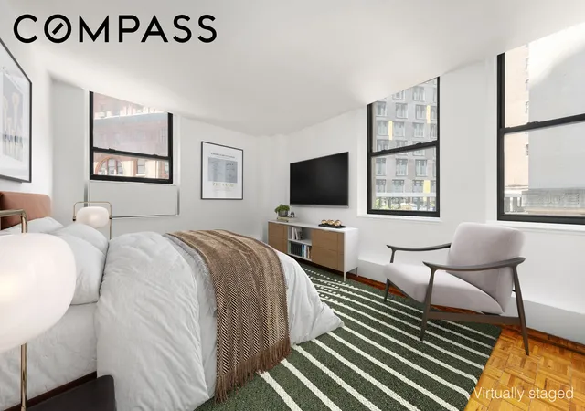 Photo 4 of House for sale at 3 Hanover Sq #4D, New York, NY 10004 | MLS# RLS20033808 | Listing updated on 2026-07-11