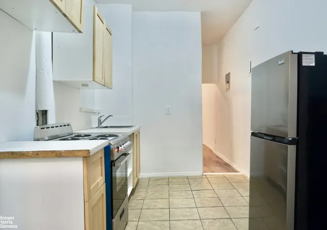 Homes for sale in New York City, NY | 529 W 152nd Street, New York City, NY 10031 | Houzeo