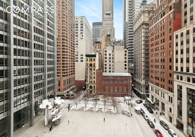 5th image of 20 Pine St #2401, New York City, NY 10005 | MLS# RLS20034011