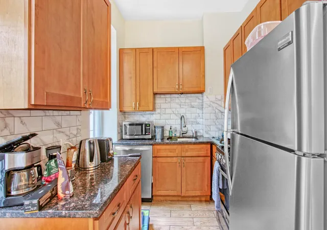 Photo 3 of Sale Pending at 625 Franklin Ave, New York City, NY 11238 | MLS# RLS20034012 | Listing updated on 2026-07-30