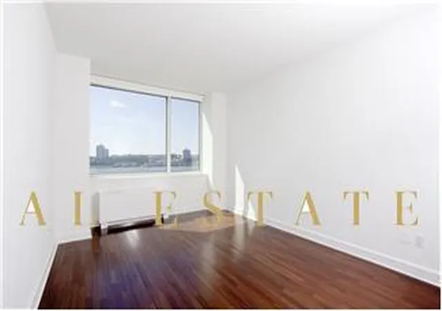 Photo 2 of House for sale at 120 Riverside Blvd #14-F, New York, NY 10069 | MLS# RLS20034133 | Listing updated on 2026-04-10